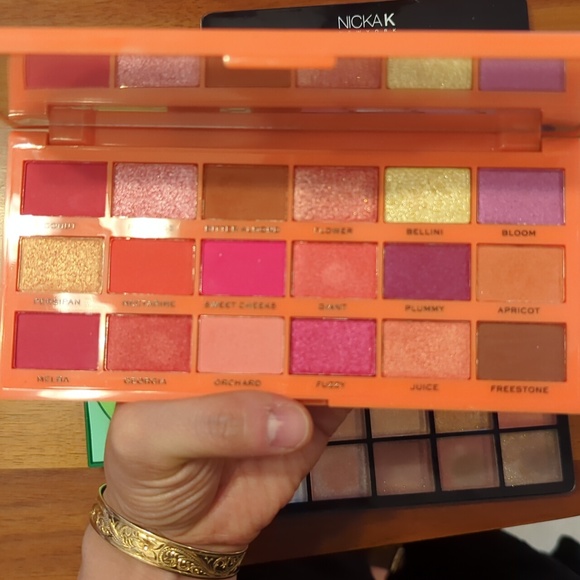 I ❤️ revolution and Nicka K pallets - Picture 4 of 6